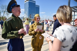 Атмосферно отпраздновали День Победы в Ижевске.